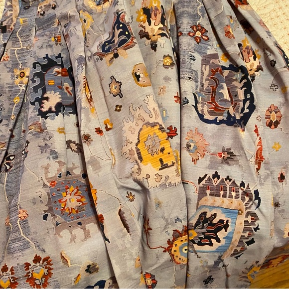 Adorable BOHO skirt. Fabulous colors. Elastic waist. Cotton blend. Size S. - Picture 7 of 10